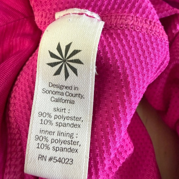 Athleta Fuchsia Layered Golf Skort Skirt - Picture 5 of 7